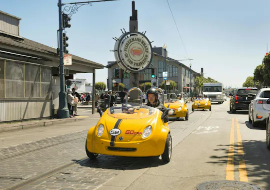 Golden Gate Bridge to Lombard Street tour in a little yellow car