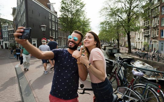 Wypożyczalnia rowerów 24-godzinna w Amsterdamie