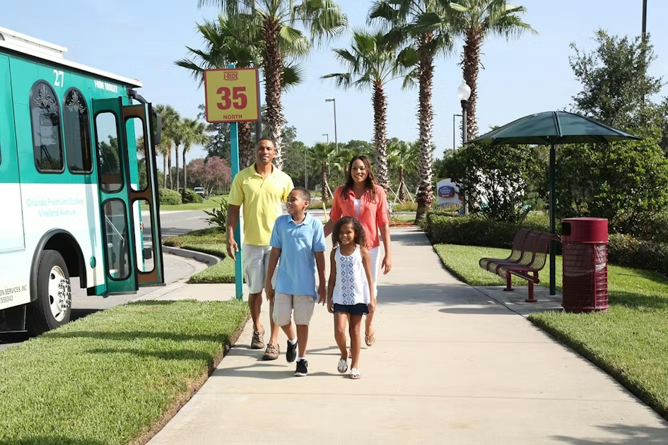 I-Ride Trolley 14 Day Pass & VIP Dine 4Less Card Combo | musement