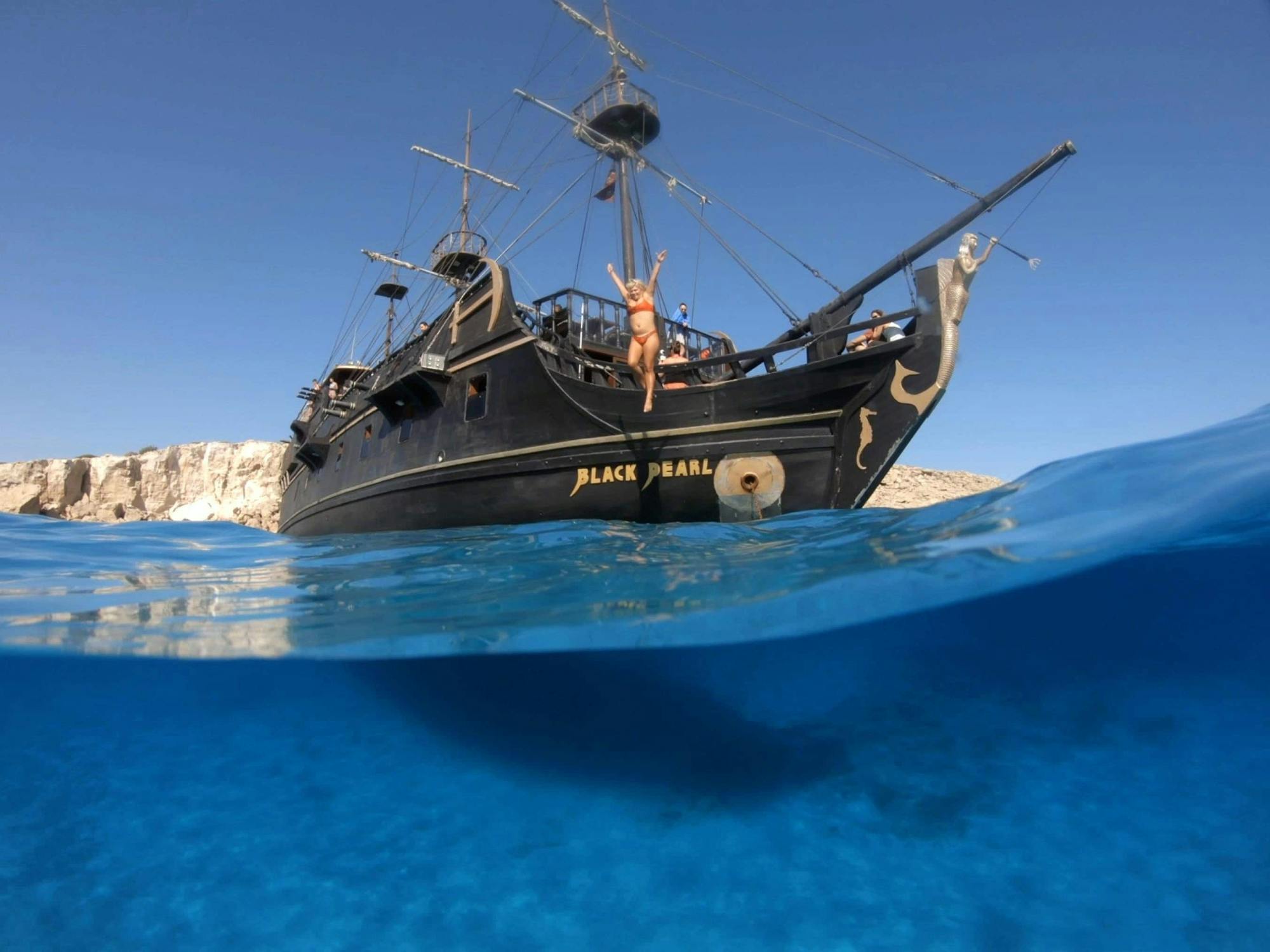Black Pearl afternoon cruise with live music