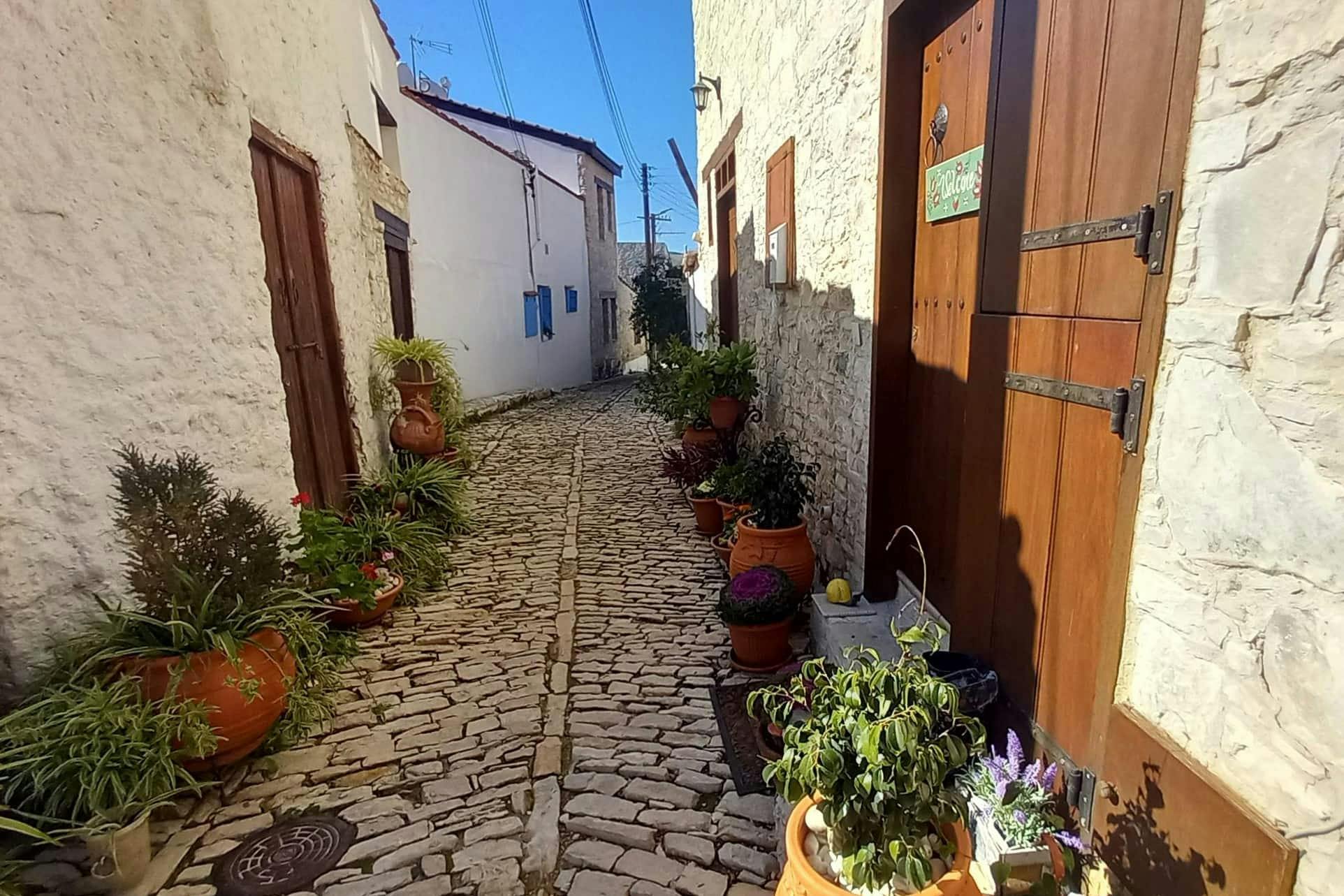 Tour of Cypriot mountain villages with food and wine-tastings