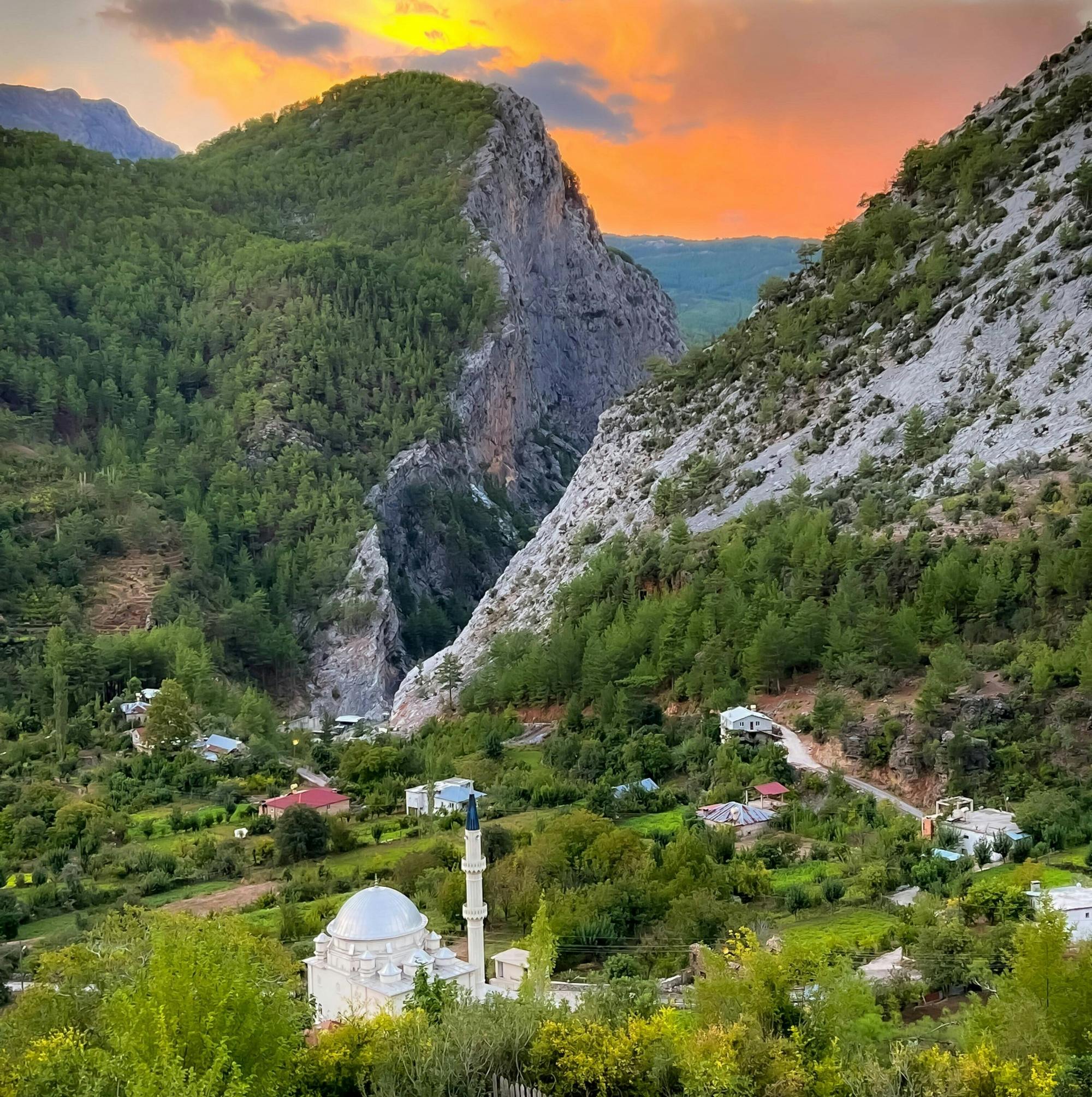 Alanya Dim area 4x4 tour with lunch
