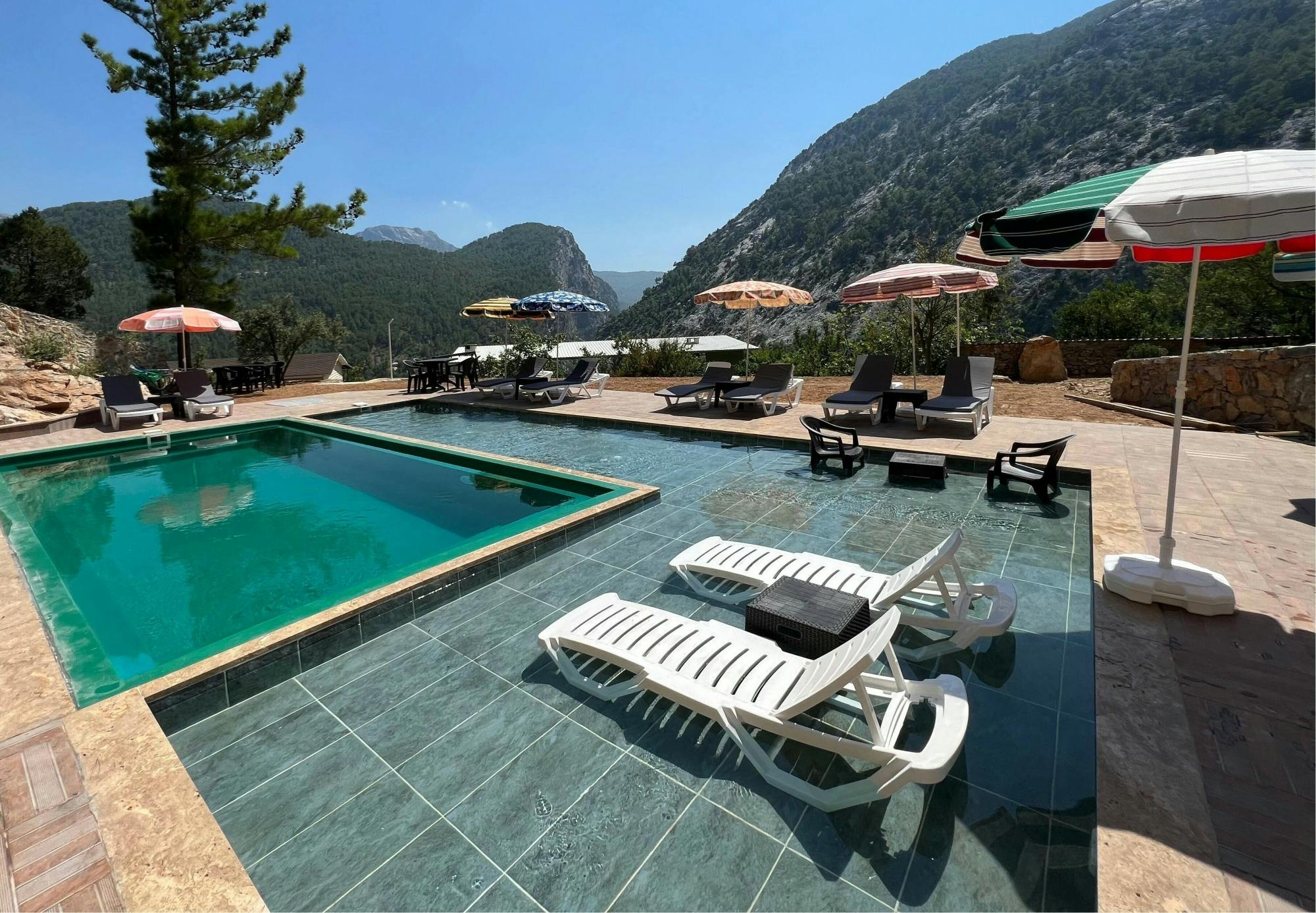 Alanya Dim area 4x4 tour with lunch