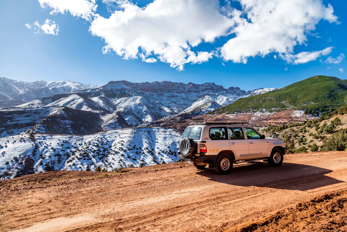 Guided Atlas Mountains 4x4 tour with Berber lunch in Immouzer