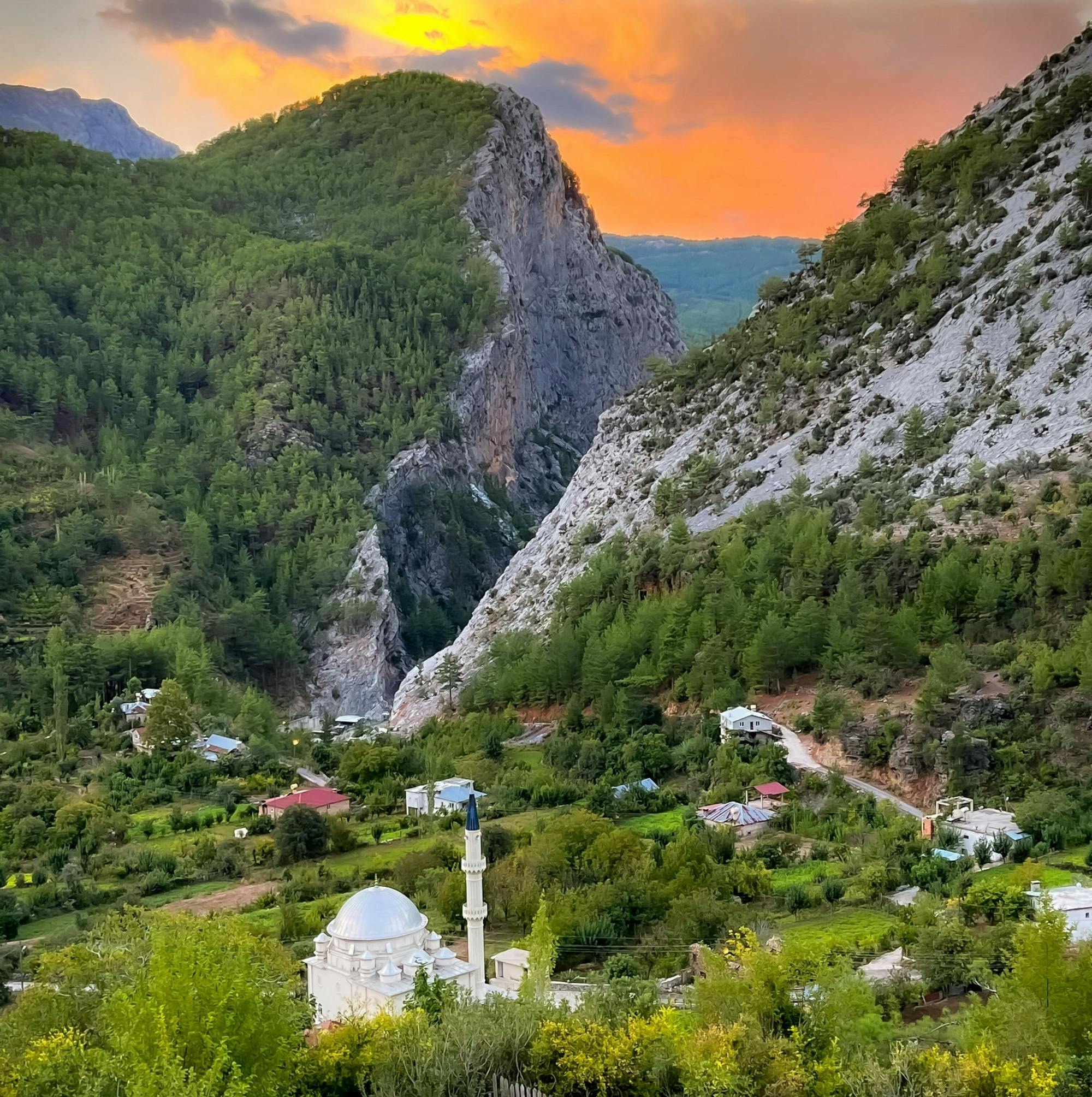 Alanya Dim area 4x4 tour with lunch