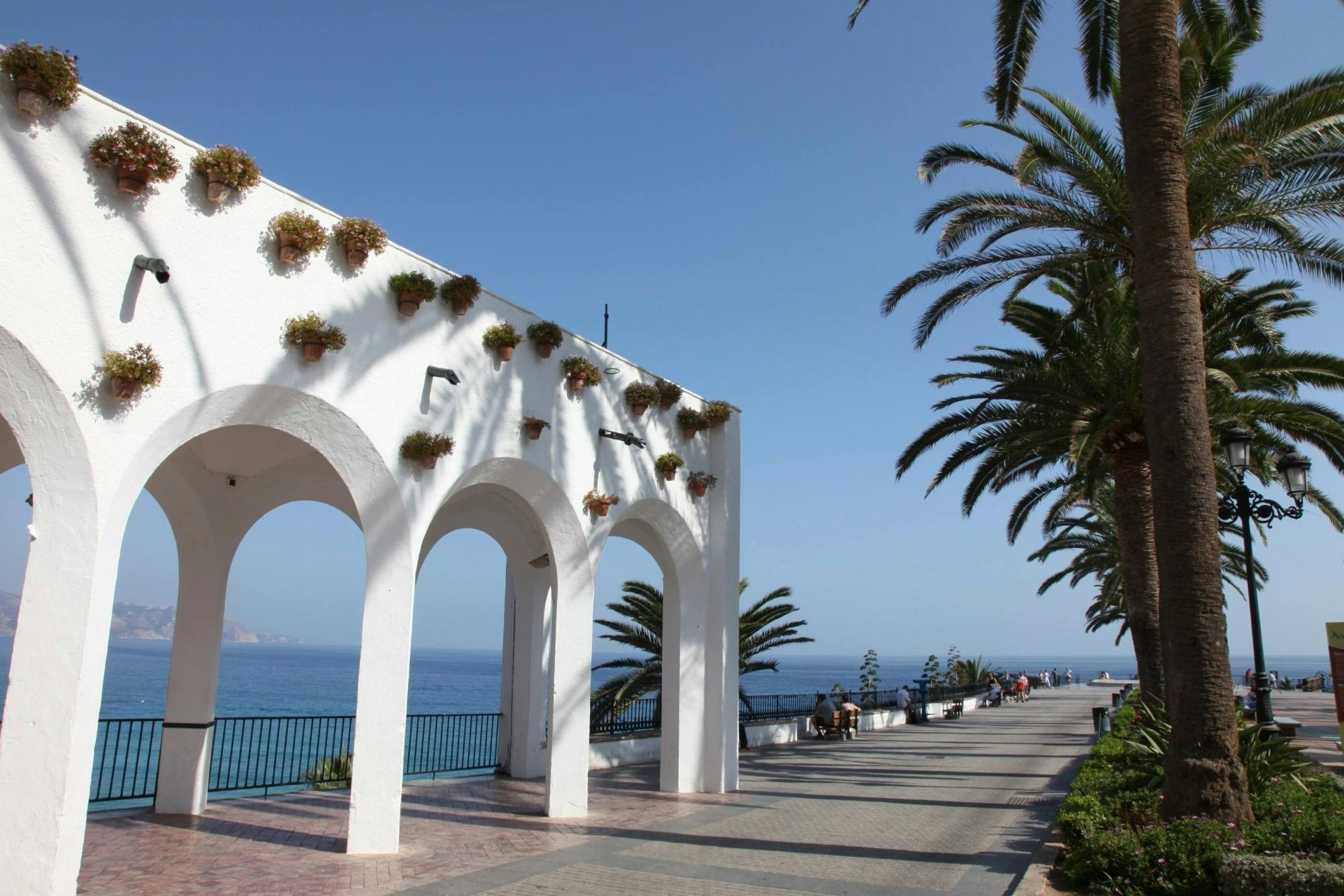 Guided tour of Axarquia, Frigiliana and Nerja
