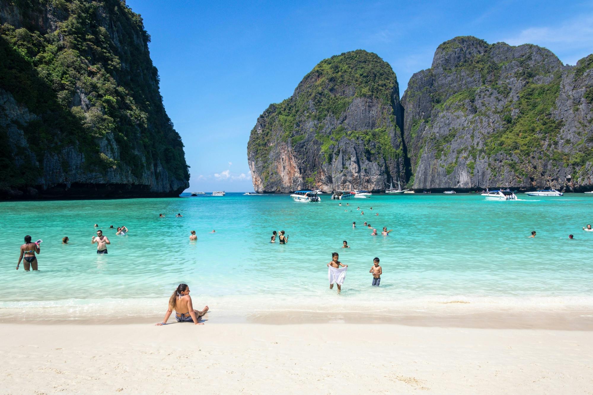 Full-day Phi Phi Islands Speedboat Tour with Pileh Lagoon