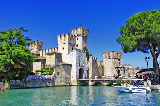 Visita guiada al lago de Garda con paseo en barco desde el norte del lago