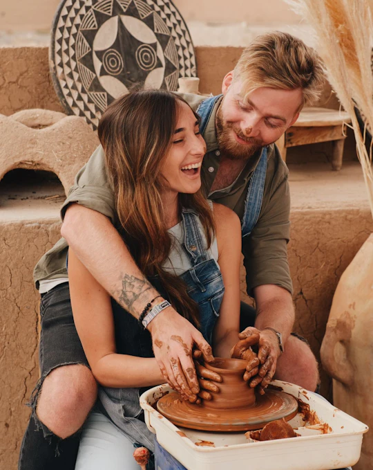 Pottery guided workshop in Marrakech with Moroccan tea
