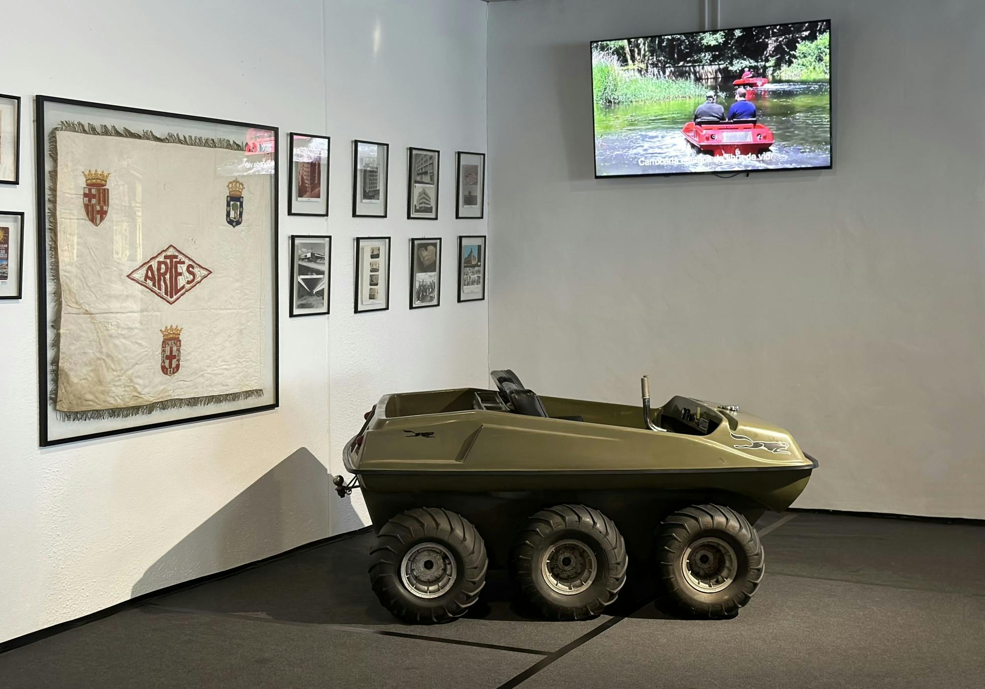 Half-day guided tour to Finestrat Motor Museum and Villajoyosa