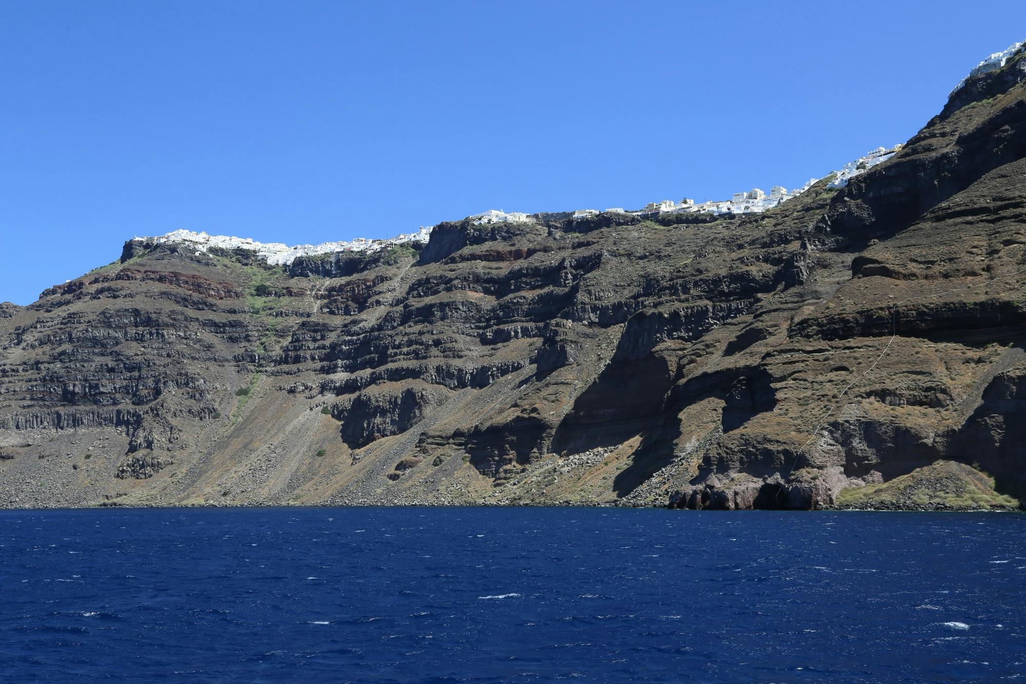 Small-group Santorini catamaran cruise