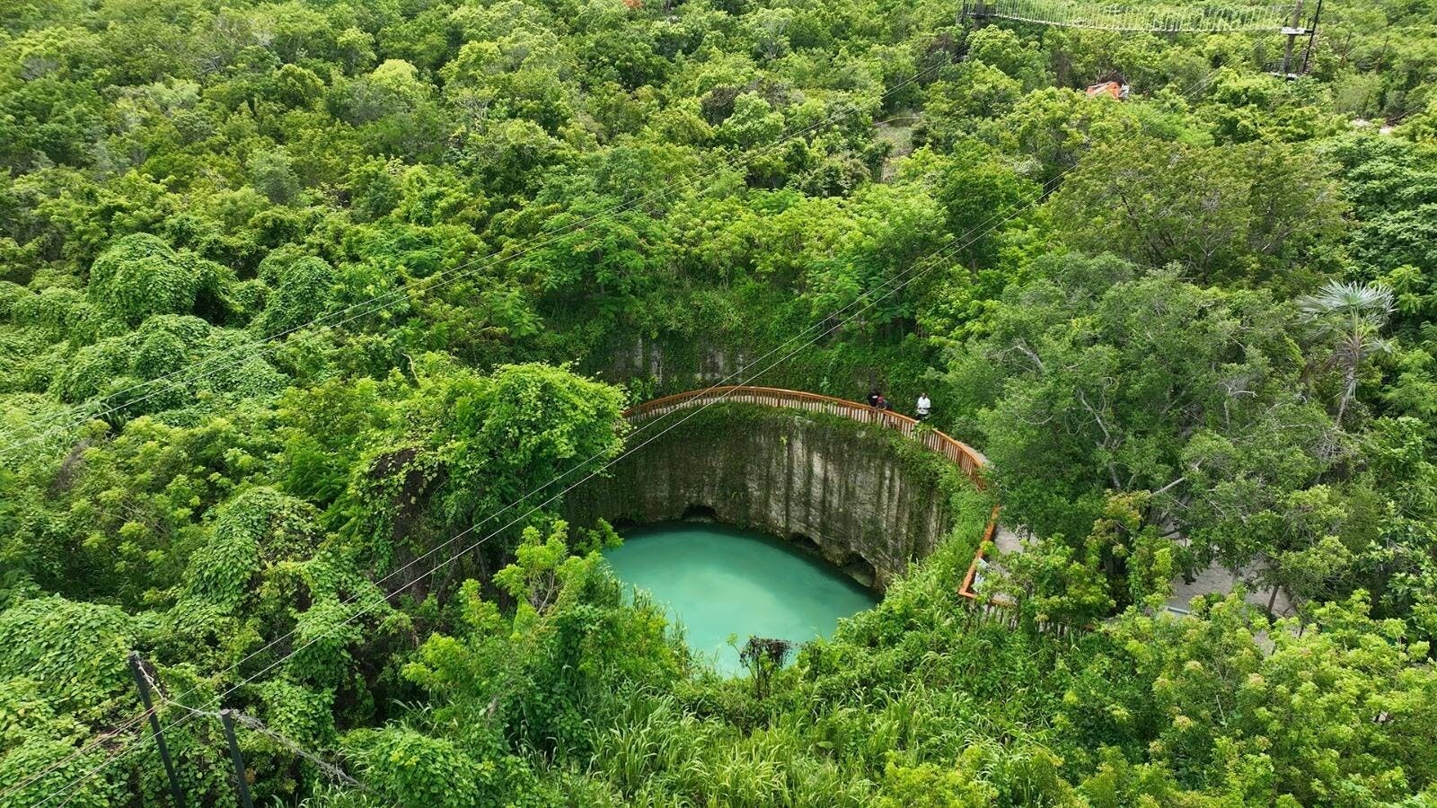 Full-day tour in Punta Cana with buggy ride and catamaran cruise