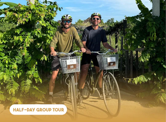 Half-day Kim Bong eco tour by bicycle and bamboo boat ride