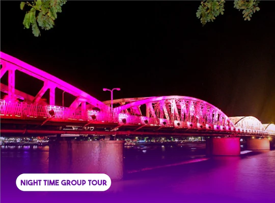 Evening tour - Hue night and dinner cruise with lantern floating