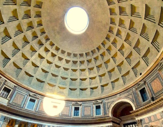 Rome walking tour with Piazza Navona, Trevi and Pantheon