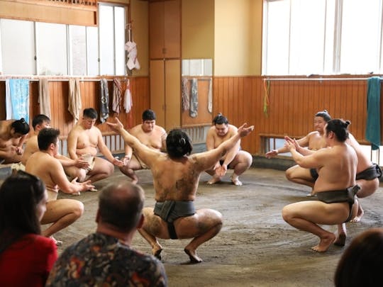 Sumo training observation tour with sumo journalist