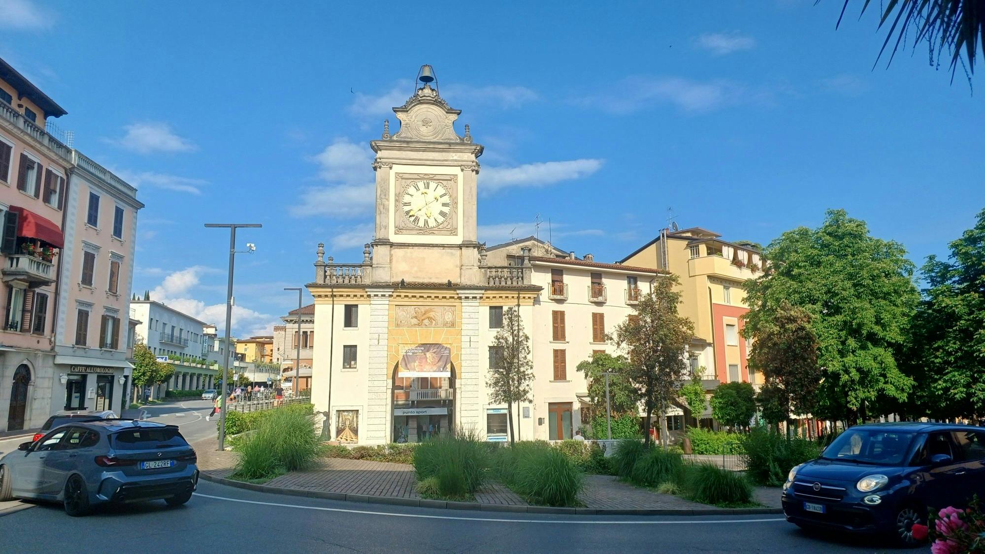 Lake Garda olive oil mill and winery tour with Salo visit