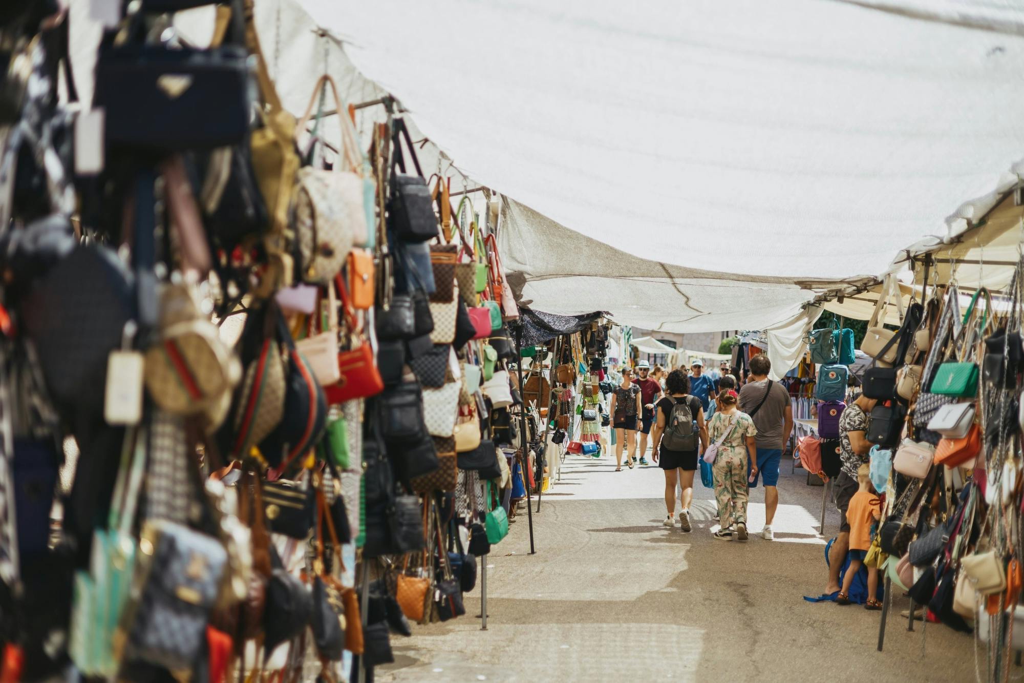 Santanyi Market and pamboli by the sea tour