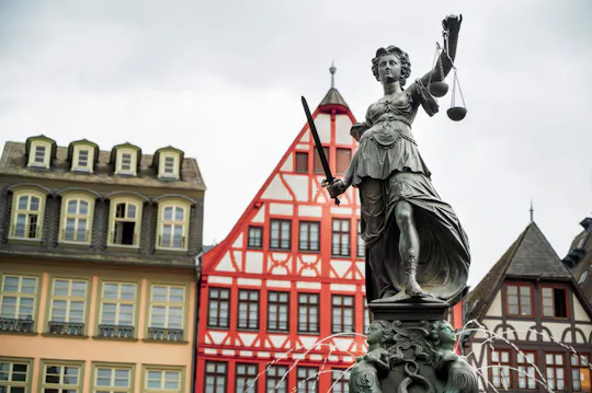 Descubra las zonas de Frankfurt dignas de Instagram con un local