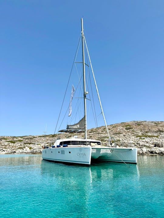 Private premium catamaran cruise to Dia Island in Crete