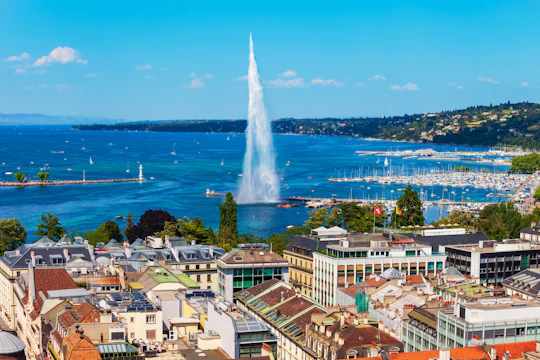Explore Geneva in 1 hour with a local