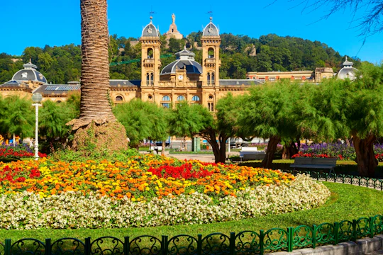 Discover San Sebastian in 60 Minutes with a Local