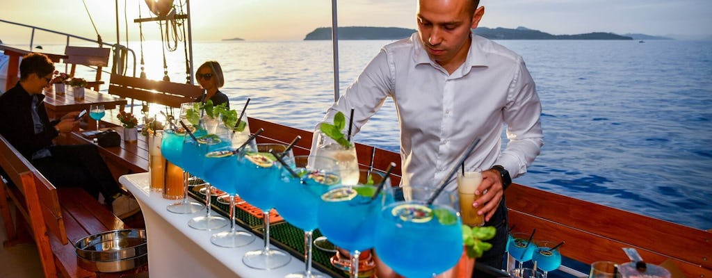Adults-only sunset boat trip from Dubrovnik with cocktails & canapes