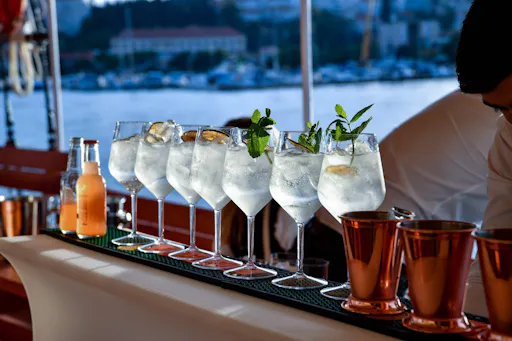 Adults-only sunset boat trip from Dubrovnik with cocktails & canapes