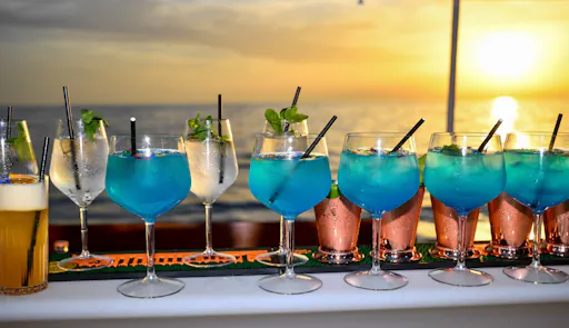 Adults-only sunset boat trip from Dubrovnik with cocktails & canapes