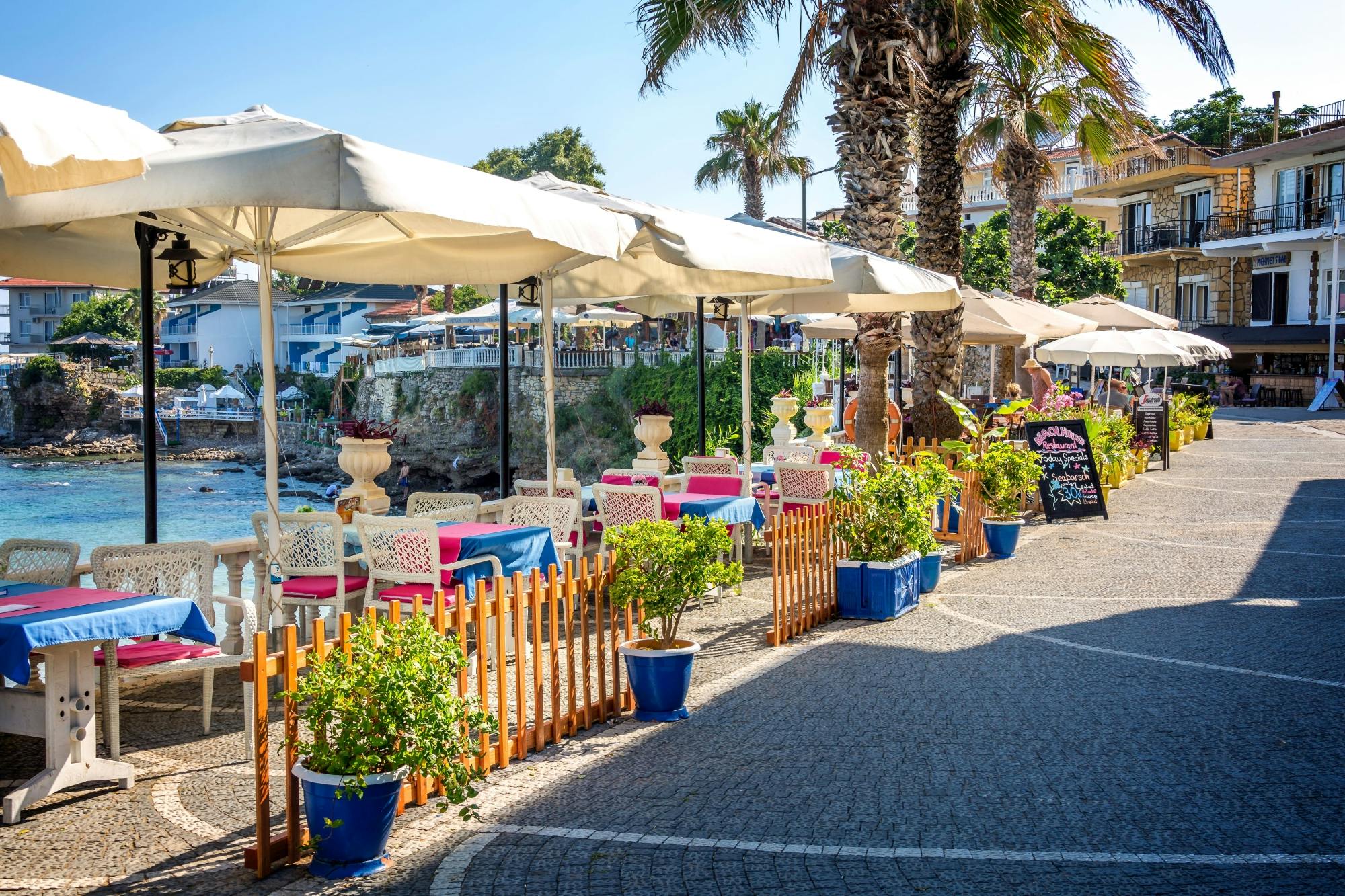 Side tour with Temple of Apollo and shopping