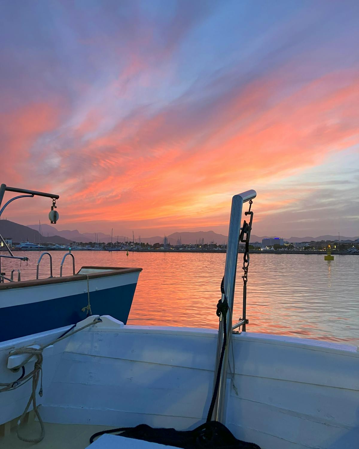 Sunset boat trip in Alcudia Bay with tapas and snorkelling