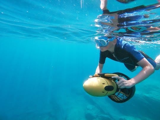 Excursão de mergulho com snorkel em Heraklion com scooter marítima
