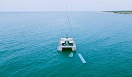 Playa de la Barrosa y Novo Sancti Petri en catamarán
