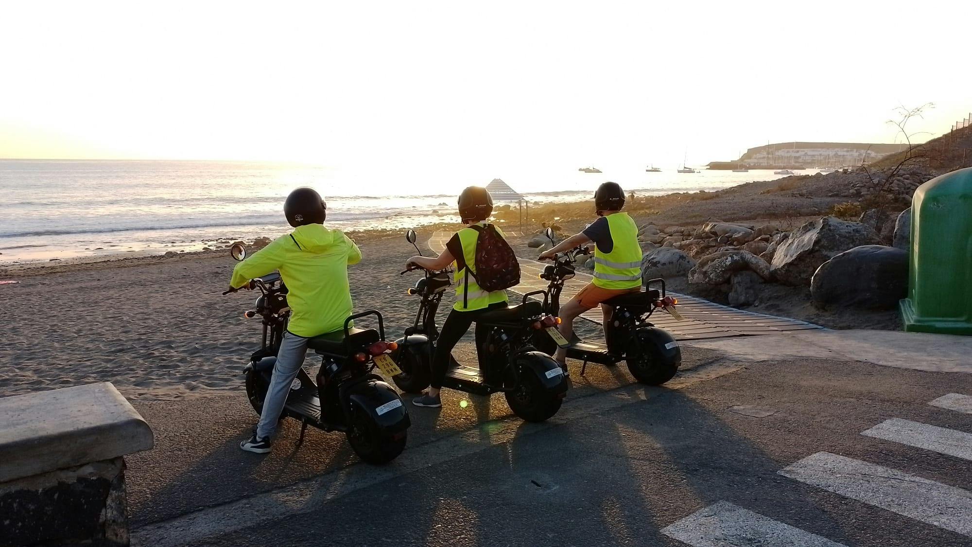 E-scooter guided tour of Maspalomas and Meloneras at sunset