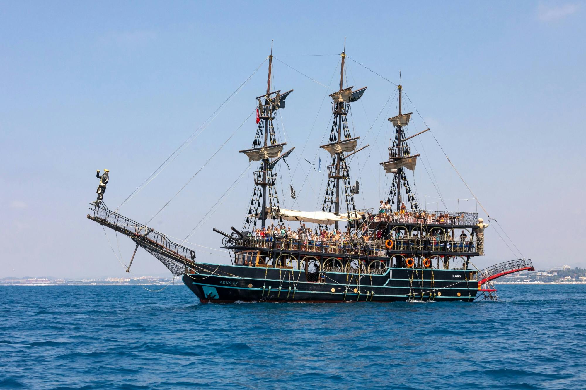 Piratbåttur från Manavgat