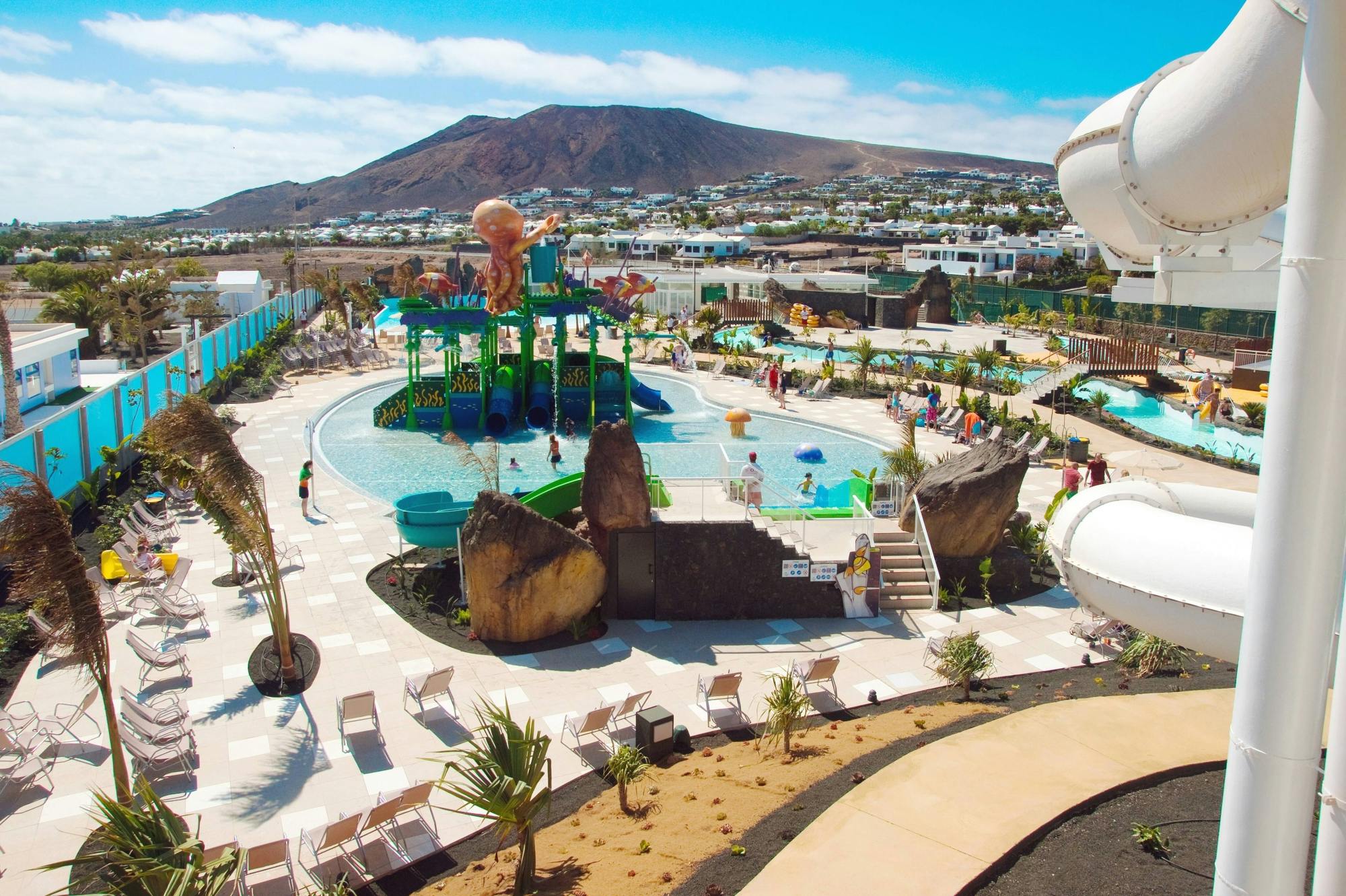 Parque acuático Aqualava con traslado