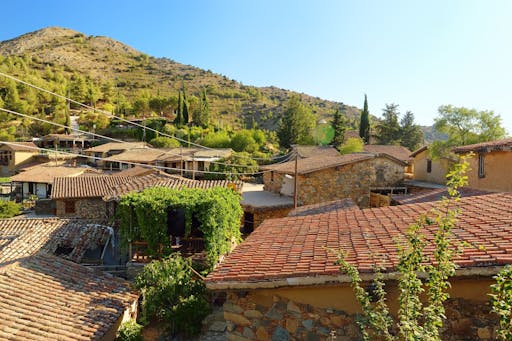 Full-day guided tour of Fikardou, Machairas and Lefkara