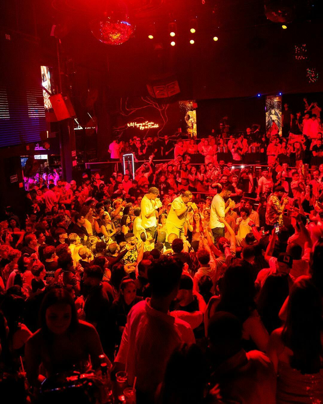 Cancun club entrance and open bar ticket by Mandala Group