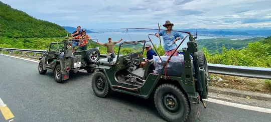 4x4 Tour von Hoi An zum Marmorberg und der Son Tra Halbinsel