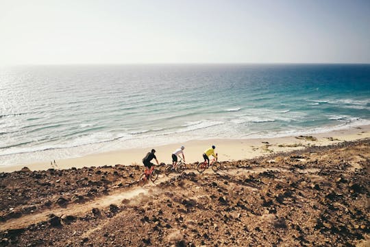 Serviço de aluguel de mountain bikes de Corralejo em Fuerteventura