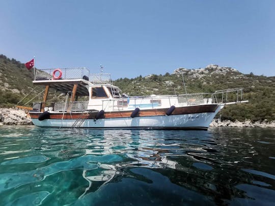 Full-day private boat trip from Marmaris
