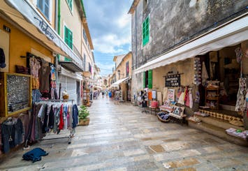 Visita guiada de meio dia ao Miradouro de Es Colomer e ao Mercado de Alcudia em Maiorca