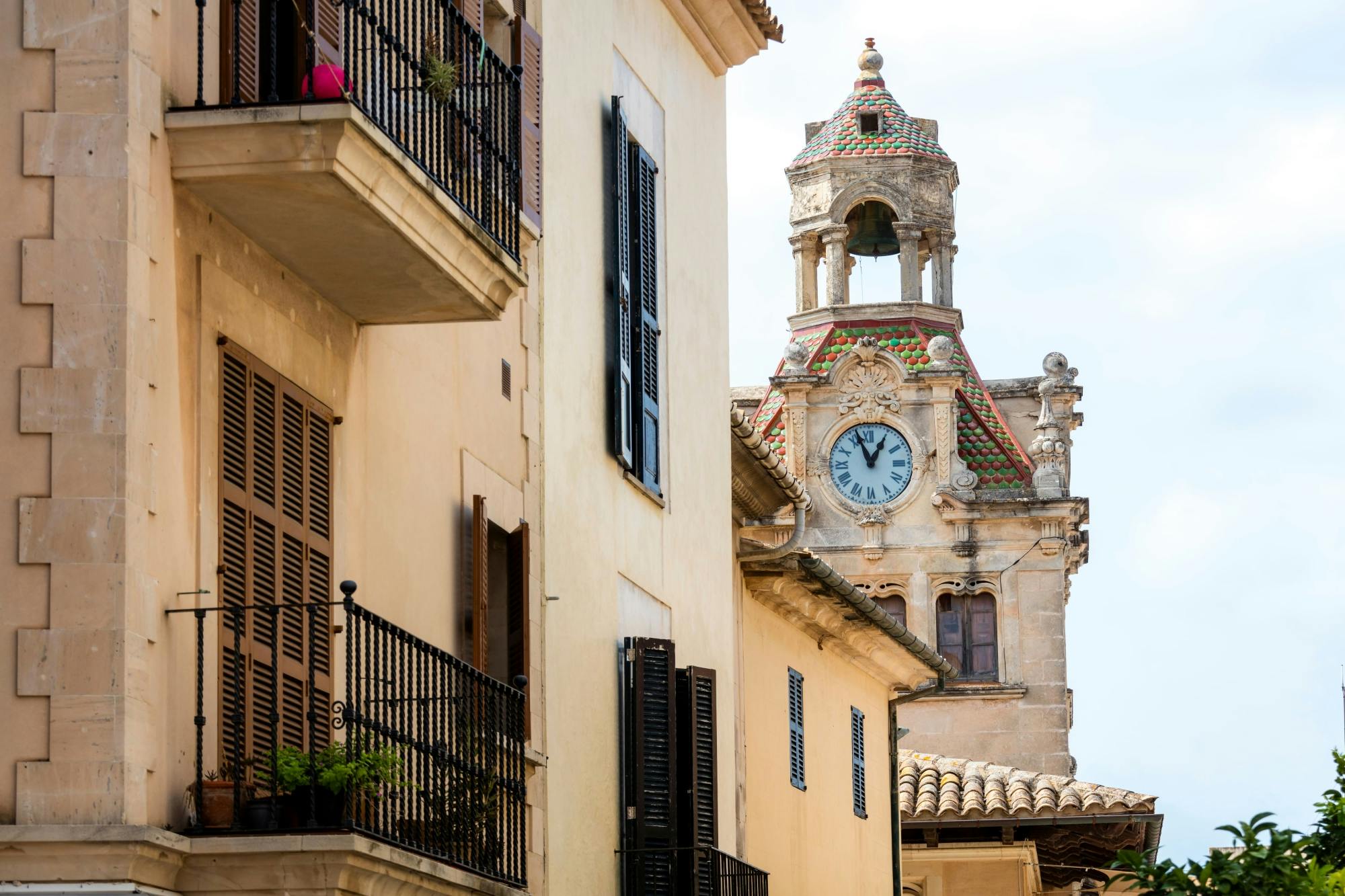 Sites & Bites: Es Colomer, Alcudia Market and Ensaimada tasting