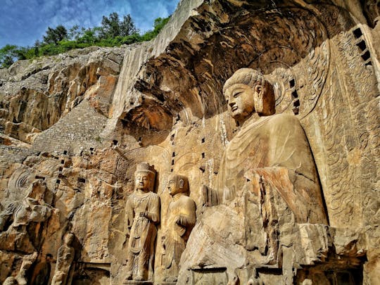 Longmen Grottoes online reservation for a self-guided tour