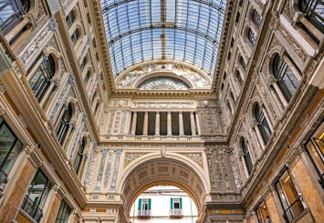 Explore Naples' Instagrammable spots with a local
