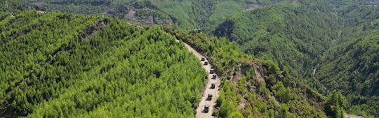 Off-road and rafting tour with canyon views and lunch