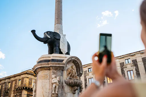 Sites & Bites: Catania city food tour with arancini and cannoli