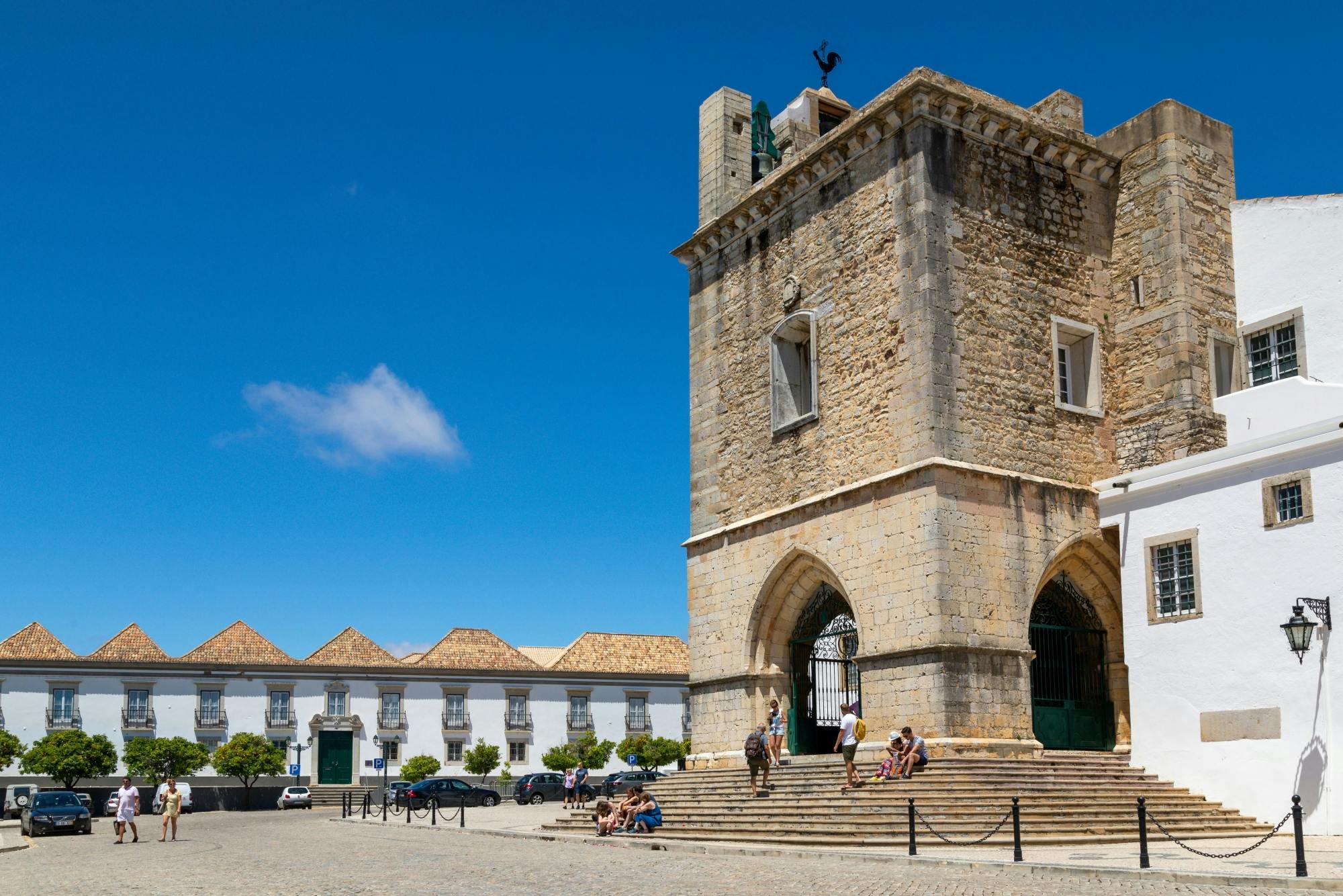 Sites & Bites: Tiborna tasting and Faro Old Town tour
