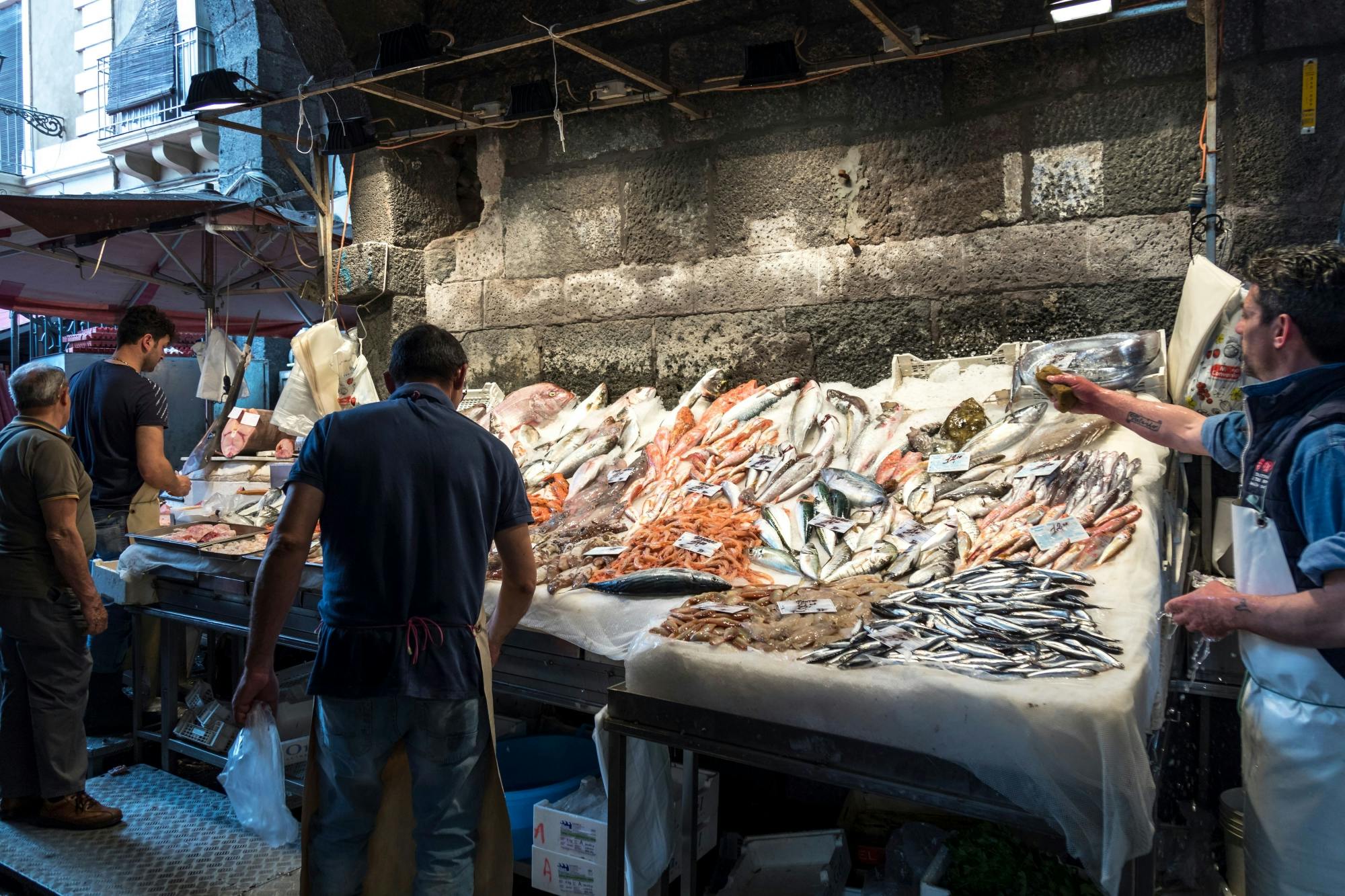 Sites & Bites: Catania city food tour with arancini and cannoli