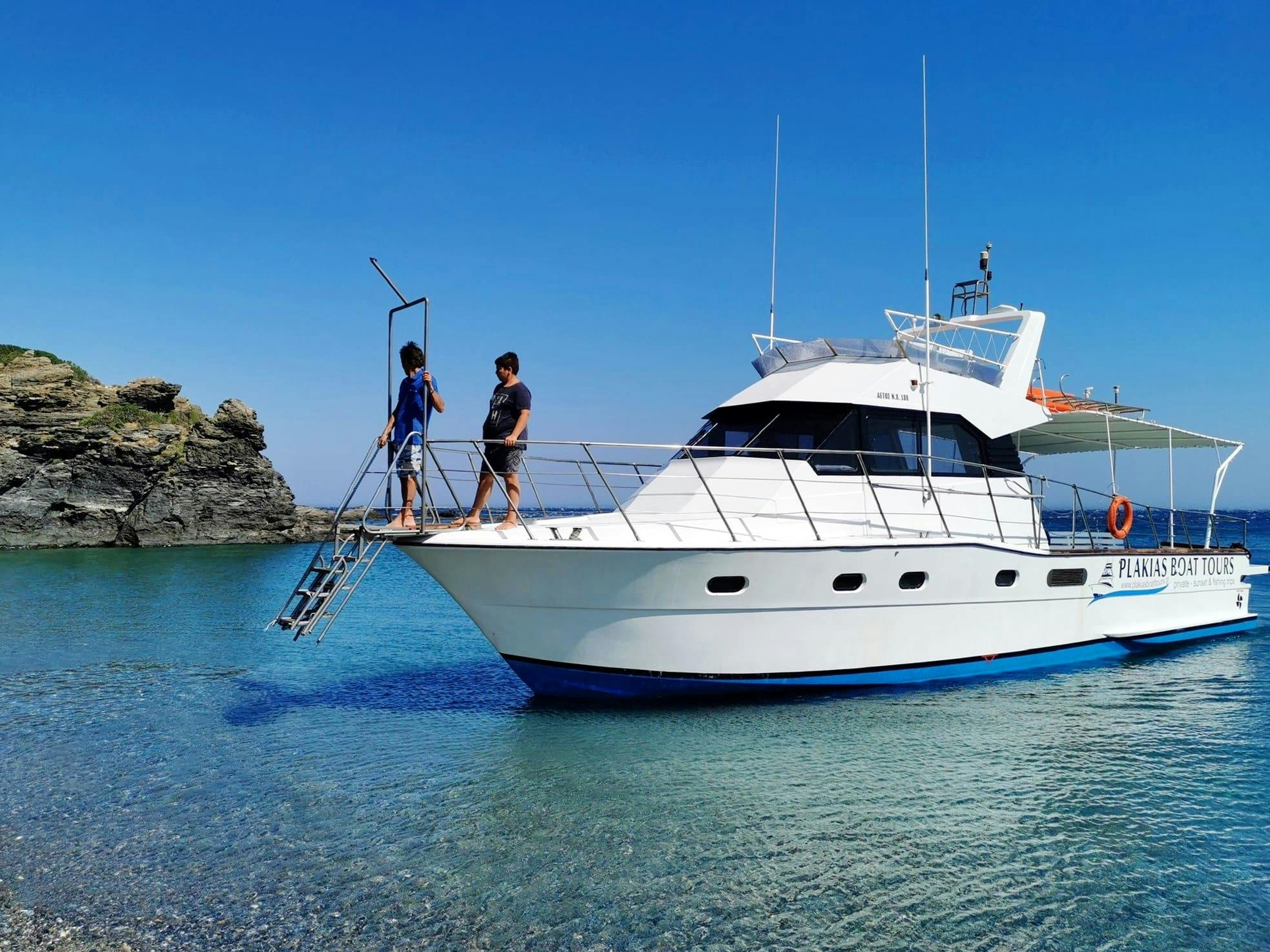 Guided tour to Preveli Palm Beach by boat with taverna lunch